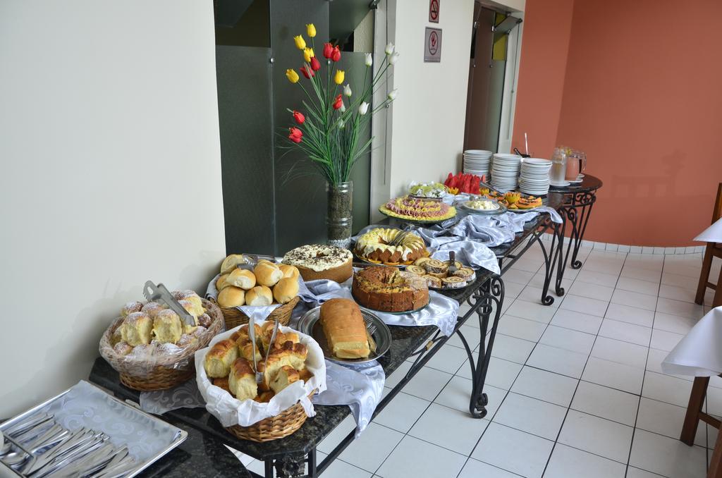 Hotel Ipê Guaru